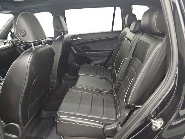 Used 2022 Volkswagen Tiguan SEL R-Line image 30