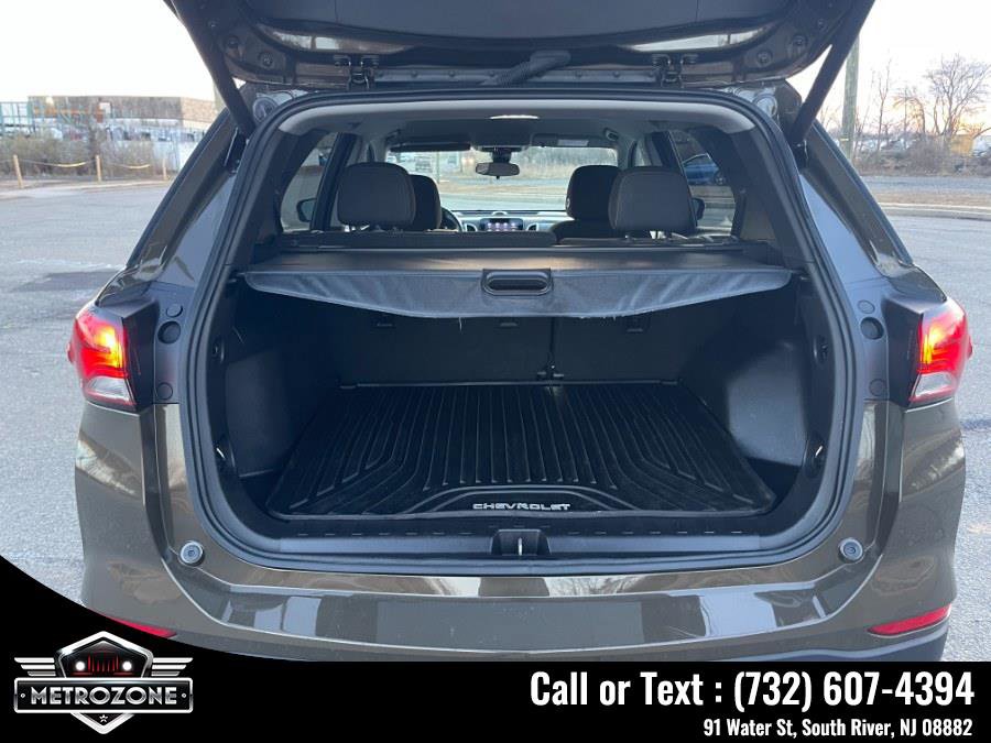 Used 2023 Chevrolet Equinox LT image 14