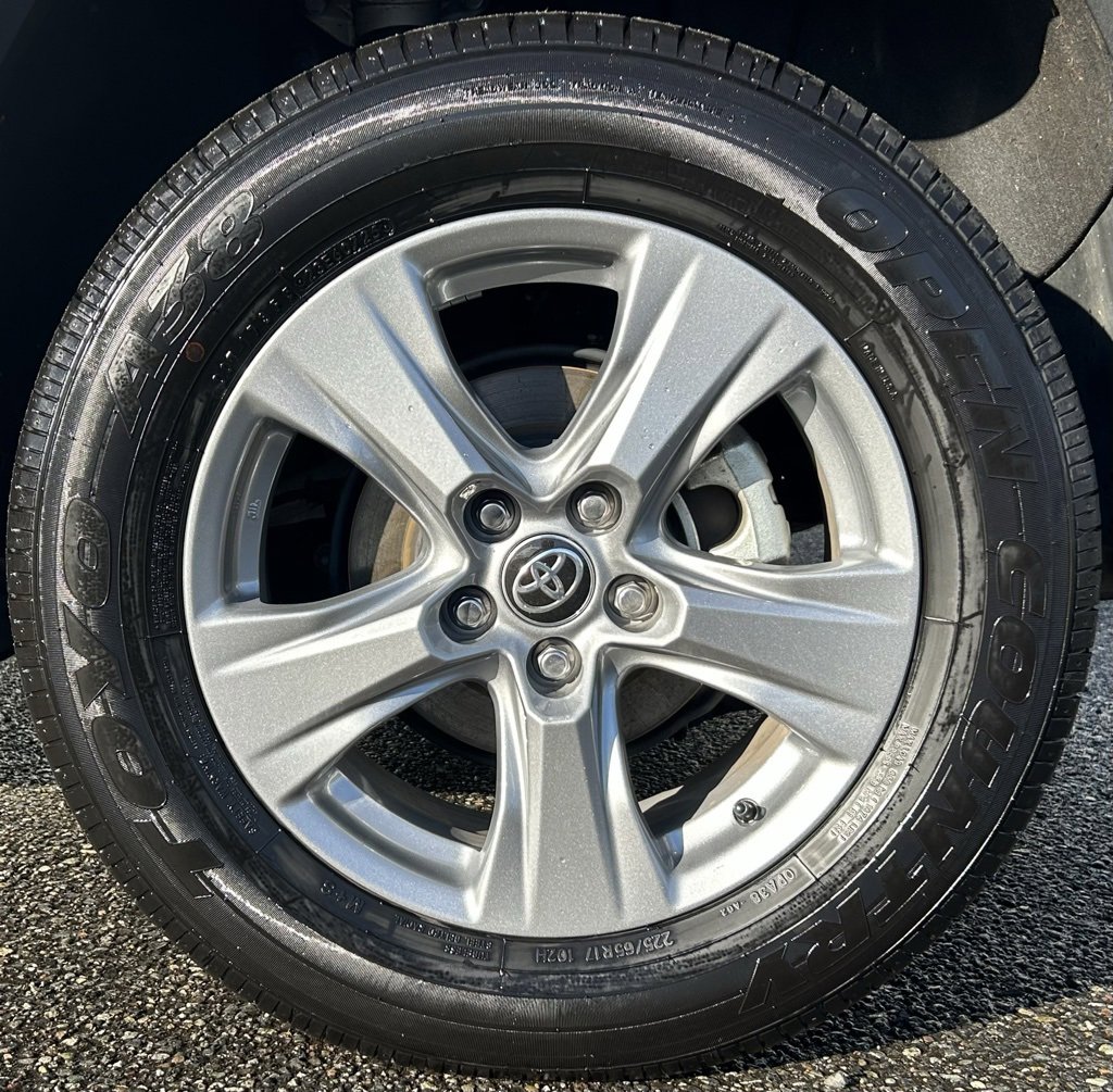 Certified 2025 Toyota RAV4 XLE image 26