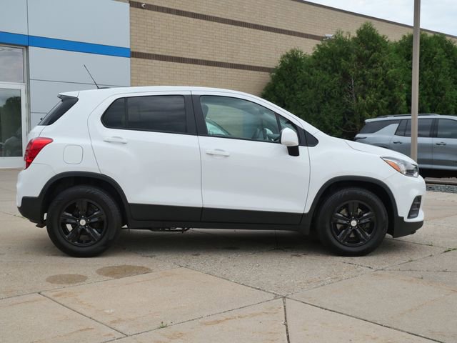 Used 2020 Chevrolet Trax LS w/ Tint and Cruise Package FWD image 8