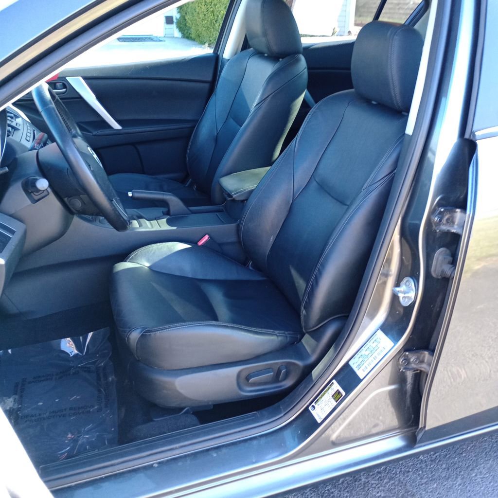 Used 2012 MAZDA MAZDA3 i Grand Touring image 16