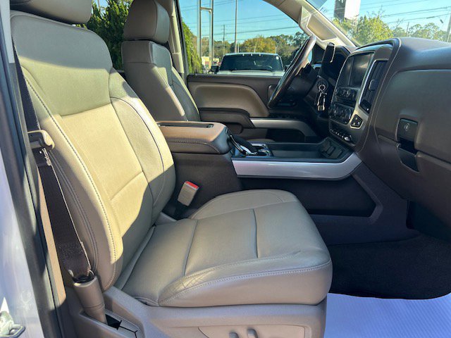 Used 2017 Chevrolet Silverado 1500 LTZ Z71 w/ LTZ Plus Package image 9