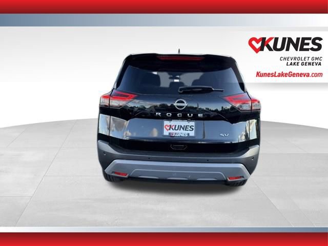 Used 2023 Nissan Rogue SV image 7