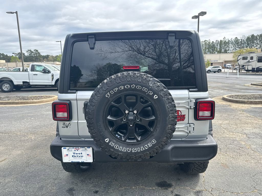 Used 2022 Jeep Wrangler Unlimited Sport AWD/4WD image 6