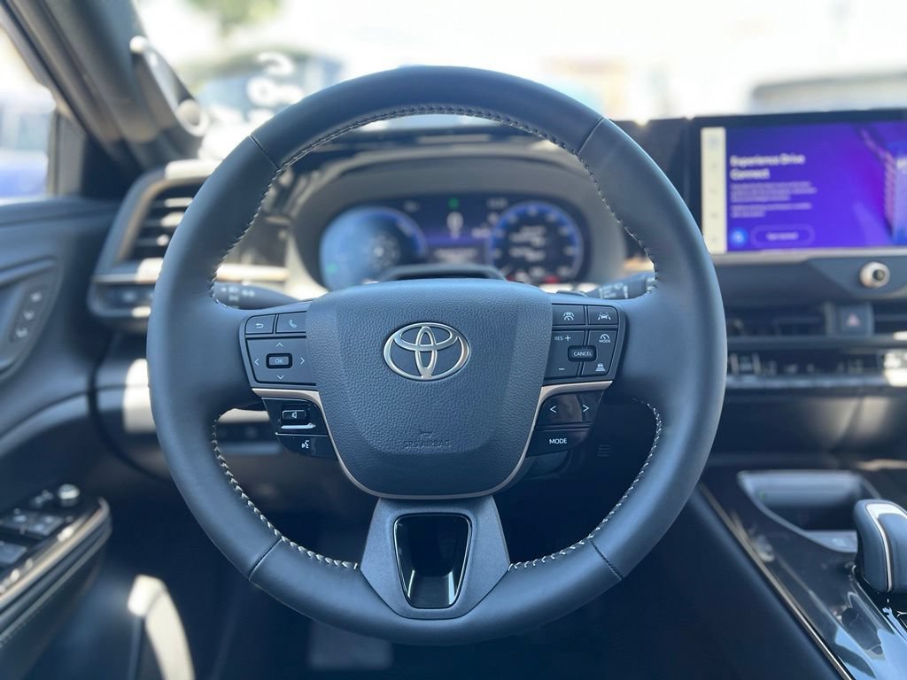 New 2026 Toyota Crown Signia w/ Advanced Technology Package AWD/4WD image 32