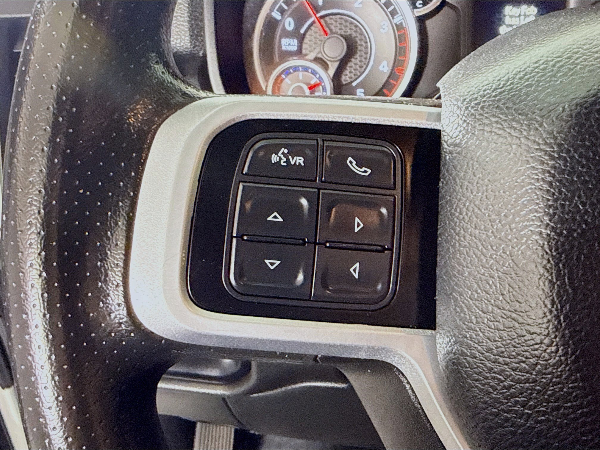 Used 2022 RAM 2500 Big Horn w/ Cold Weather Group image 14