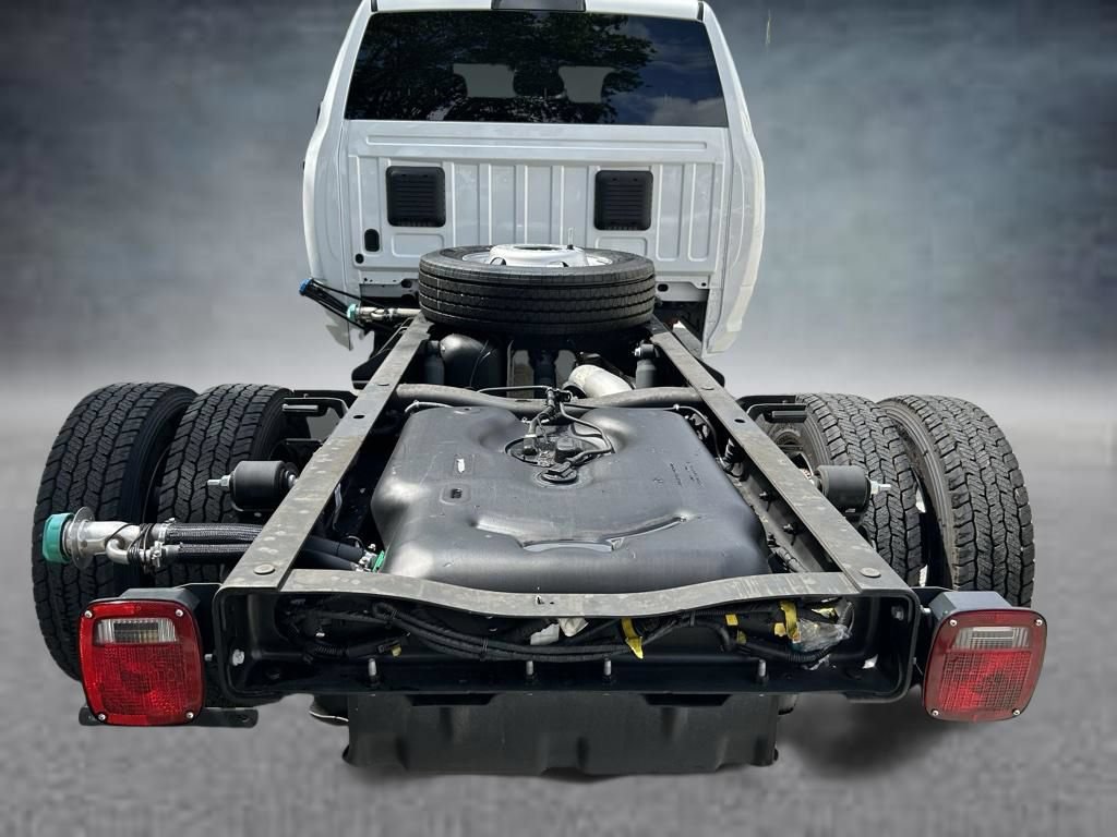 Used 2025 RAM 5500 Tradesman AWD/4WD image 41