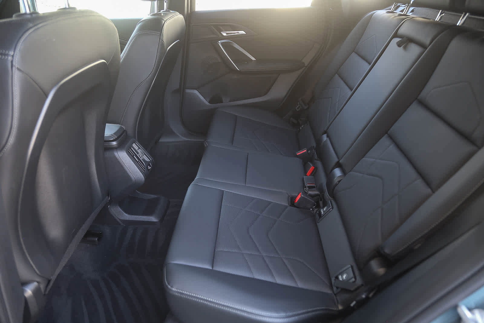 Used 2026 BMW X1 xDrive28i image 14