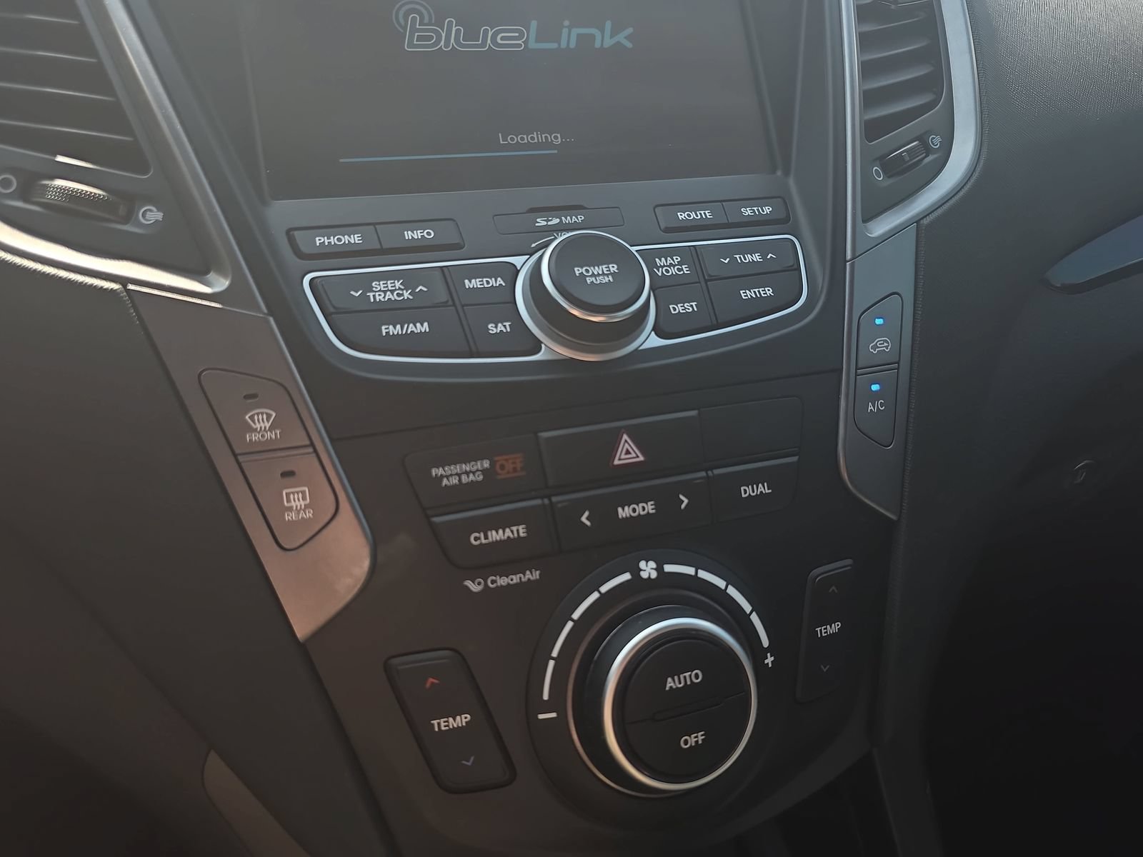 Used 2016 Hyundai Santa Fe Sport 2.0T w/ Option Group 05 FWD image 19