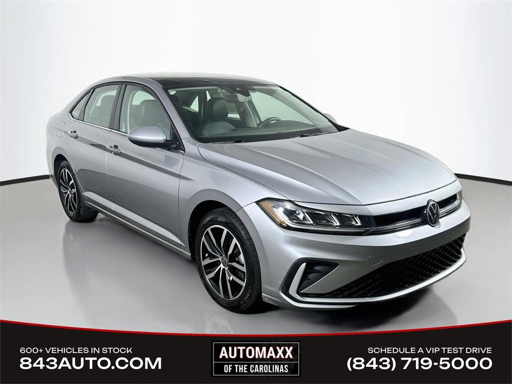 Used 2025 Volkswagen Jetta SE FWD image 1