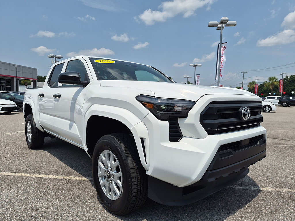 Used 2024 Toyota Tacoma SR AWD/4WD image 9