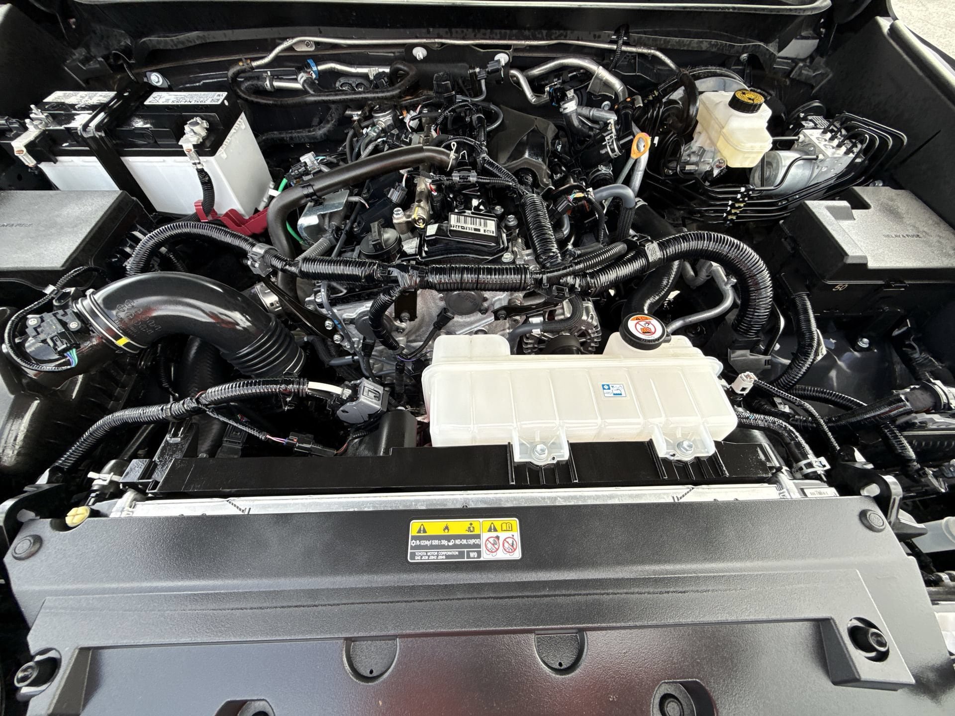 Certified 2025 Toyota Tacoma SR5 RWD image 17