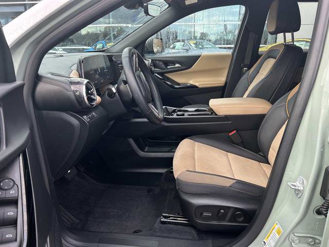 Used 2025 Chevrolet Equinox ACTIV w/ Safety and Technology Package image 12