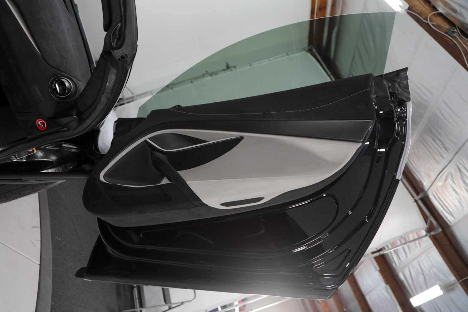 Used 2022 McLaren 765LT RWD image 41