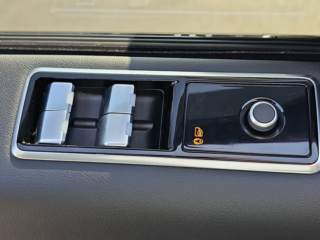 Used 2021 Land Rover Range Rover Sport HSE AWD/4WD image 31