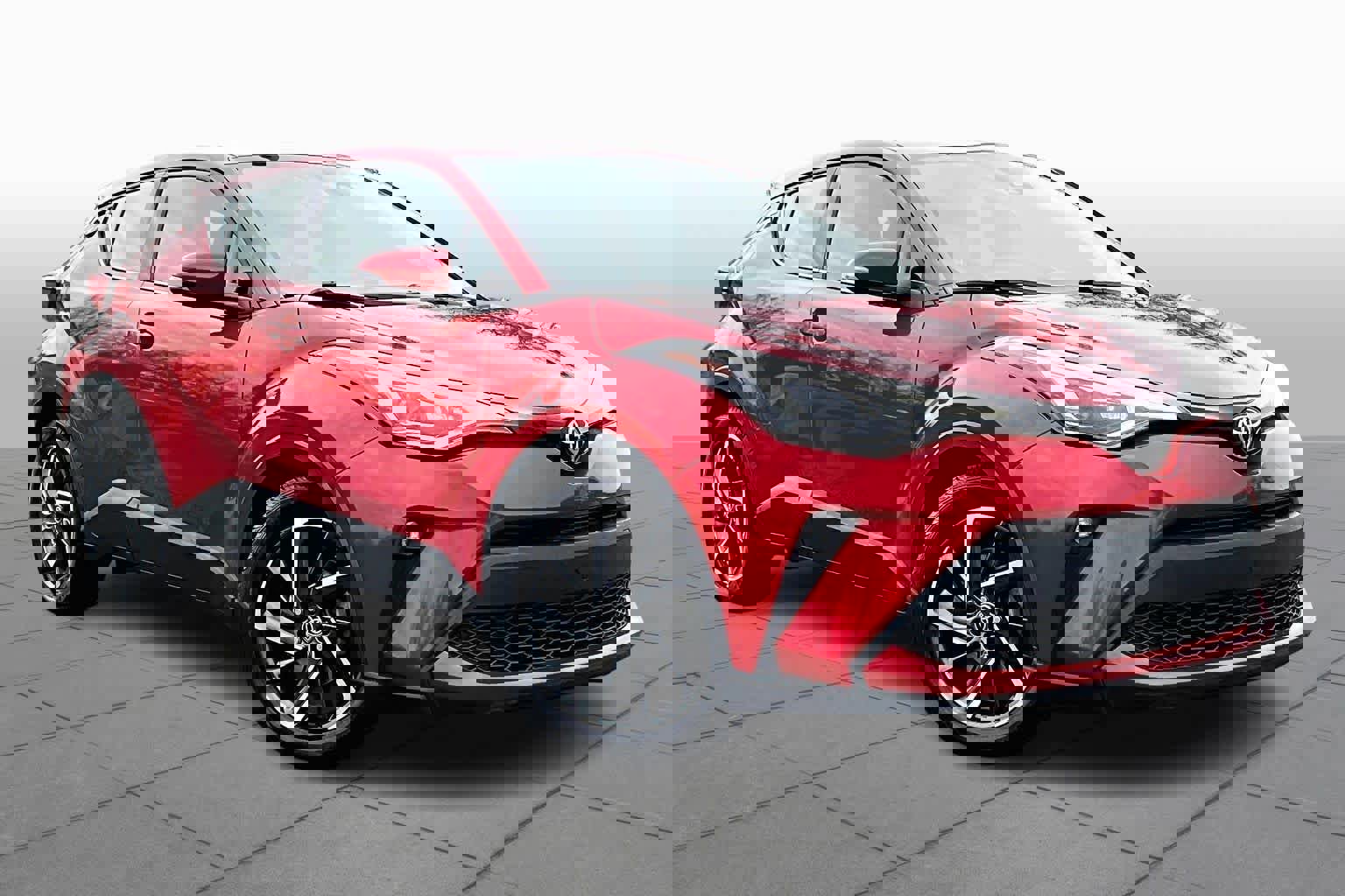 Used 2021 Toyota C-HR Limited image 3