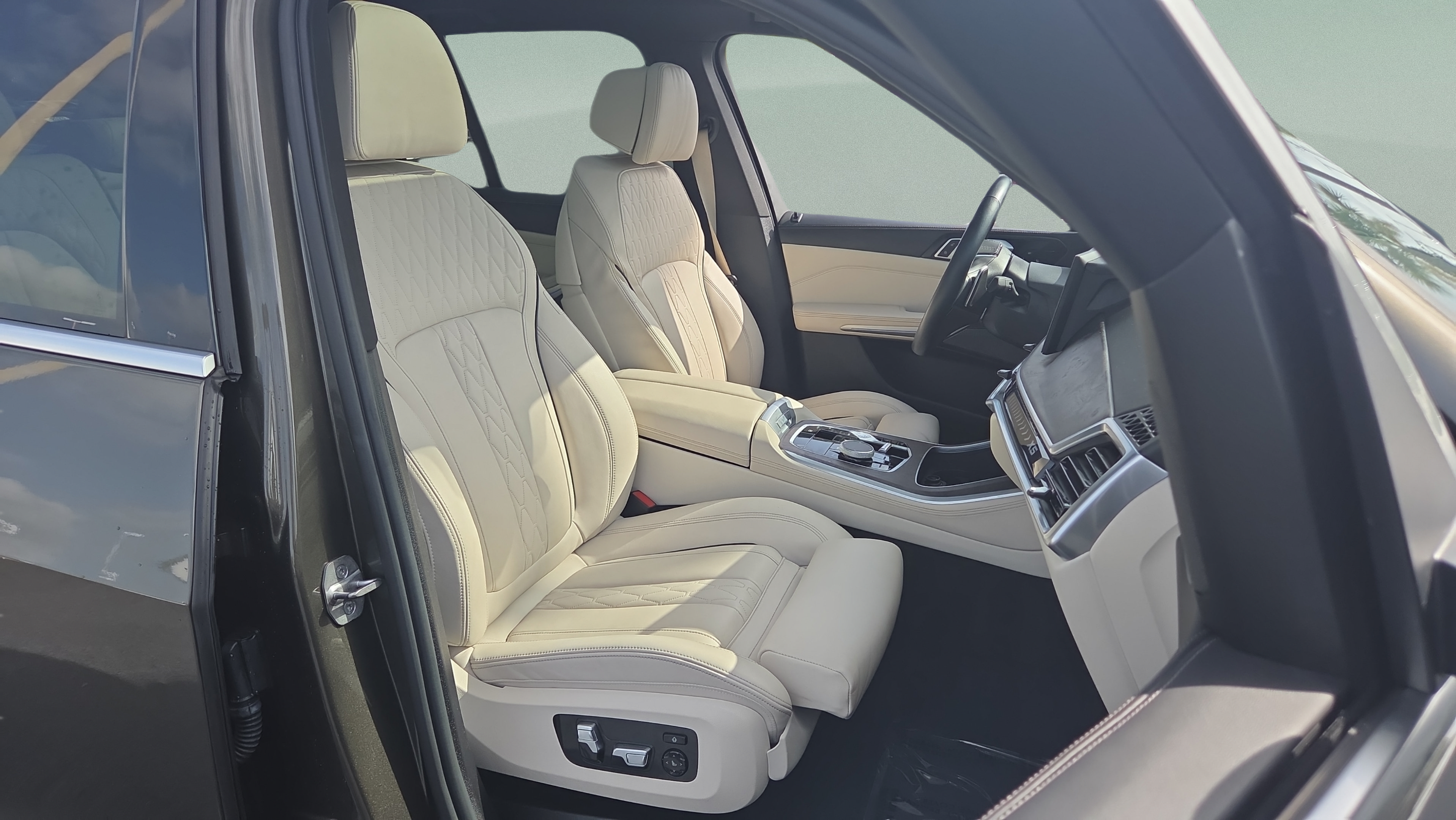 Used 2024 BMW X5 sDrive40i w/ Premium Package RWD image 20