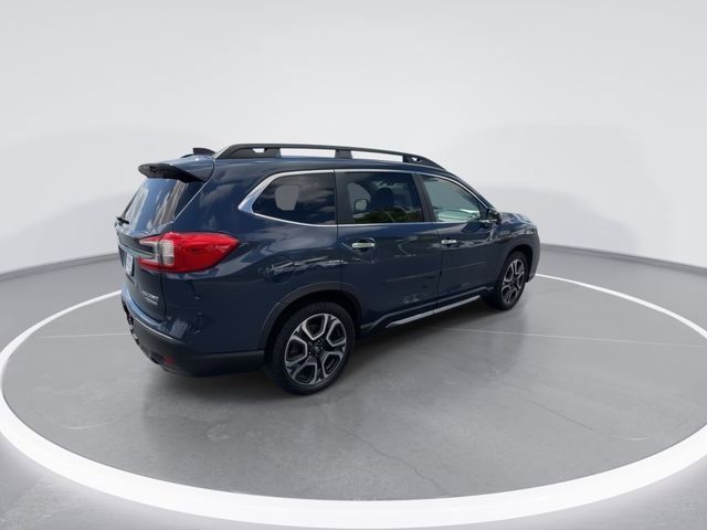 Used 2023 Subaru Ascent Touring AWD/4WD image 9