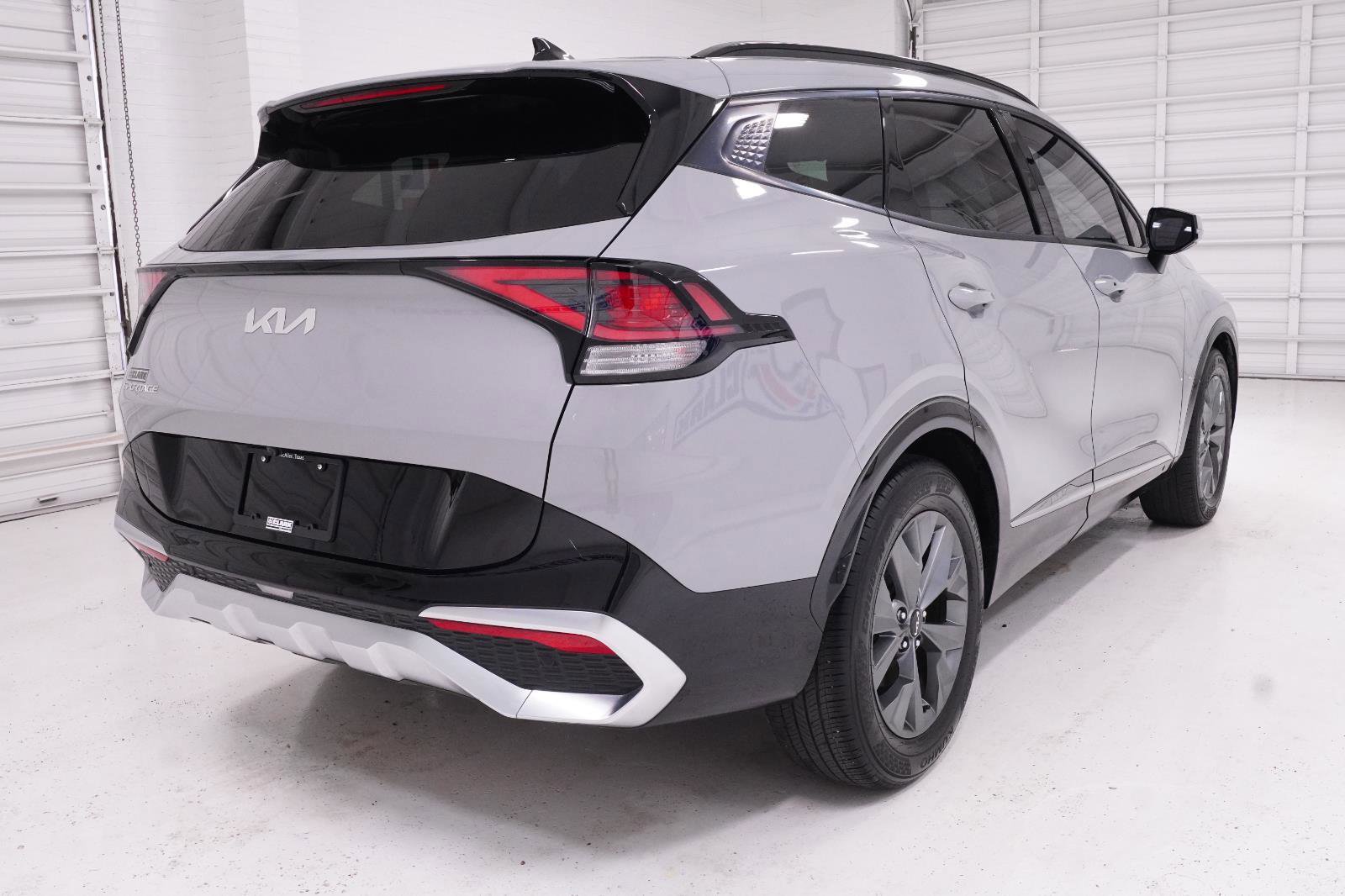 Used 2024 Kia Sportage SX FWD image 5