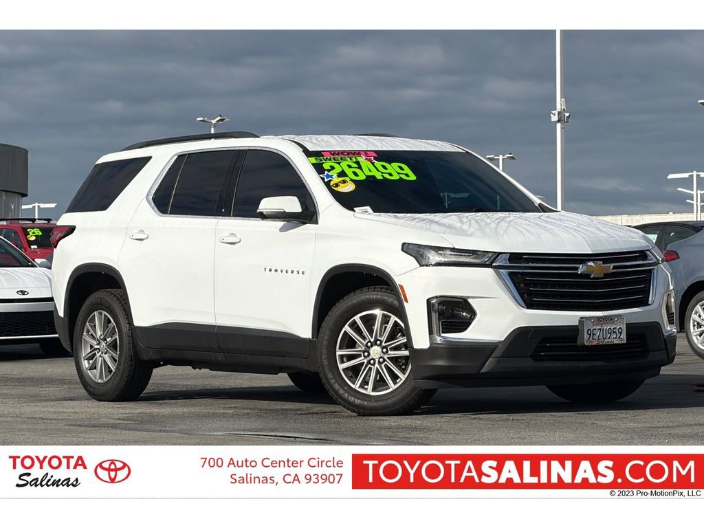 Used 2023 Chevrolet Traverse LT