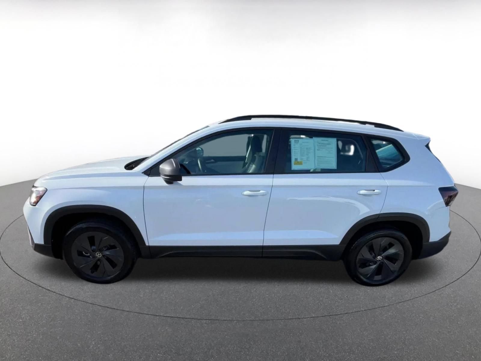 Used 2026 Volkswagen Taos S FWD image 9