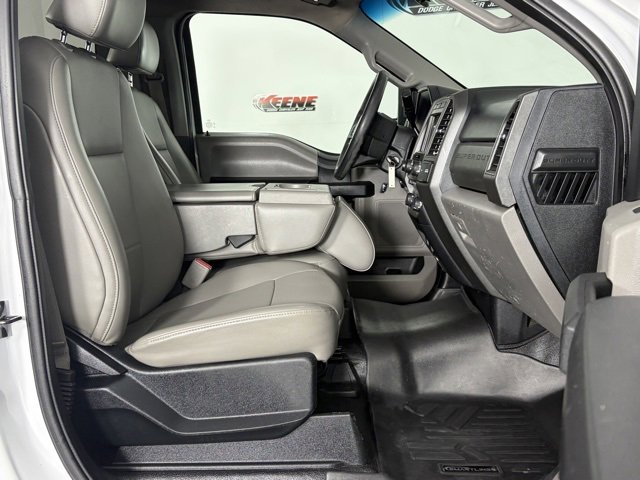 Used 2017 Ford F250 XL w/ Power Equipment Group image 24