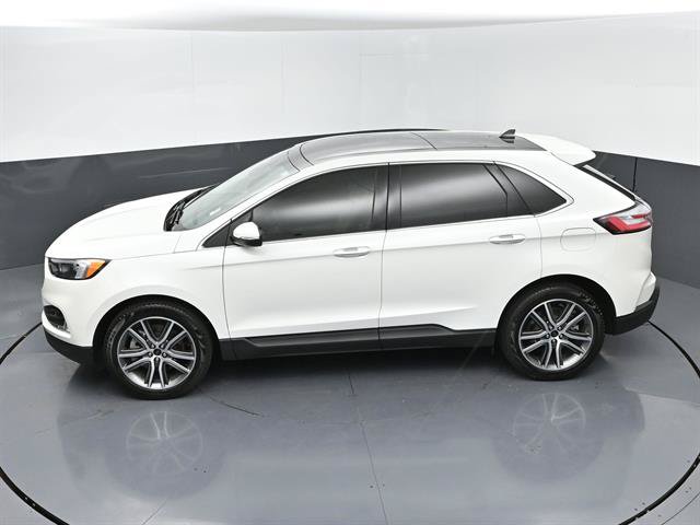 Certified 2024 Ford Edge Titanium AWD/4WD image 40