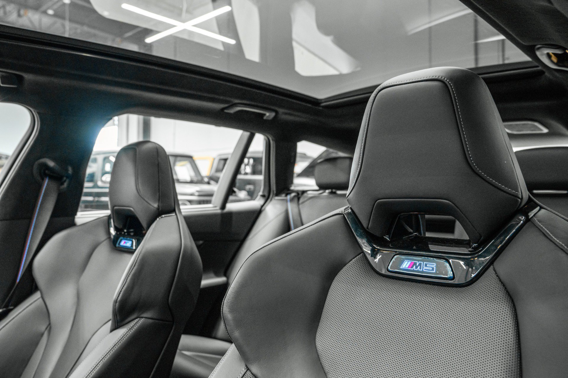 Used 2025 BMW M5 Touring w/ M Driver's Package AWD/4WD image 17
