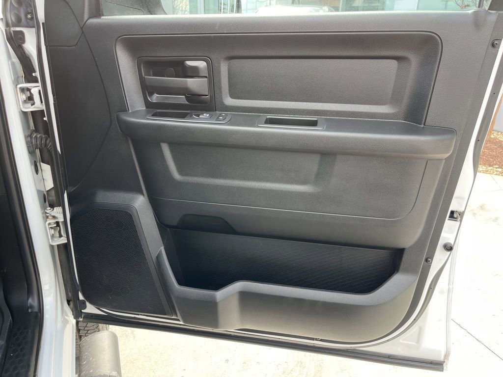 Used 2022 RAM 3500 Tradesman image 27