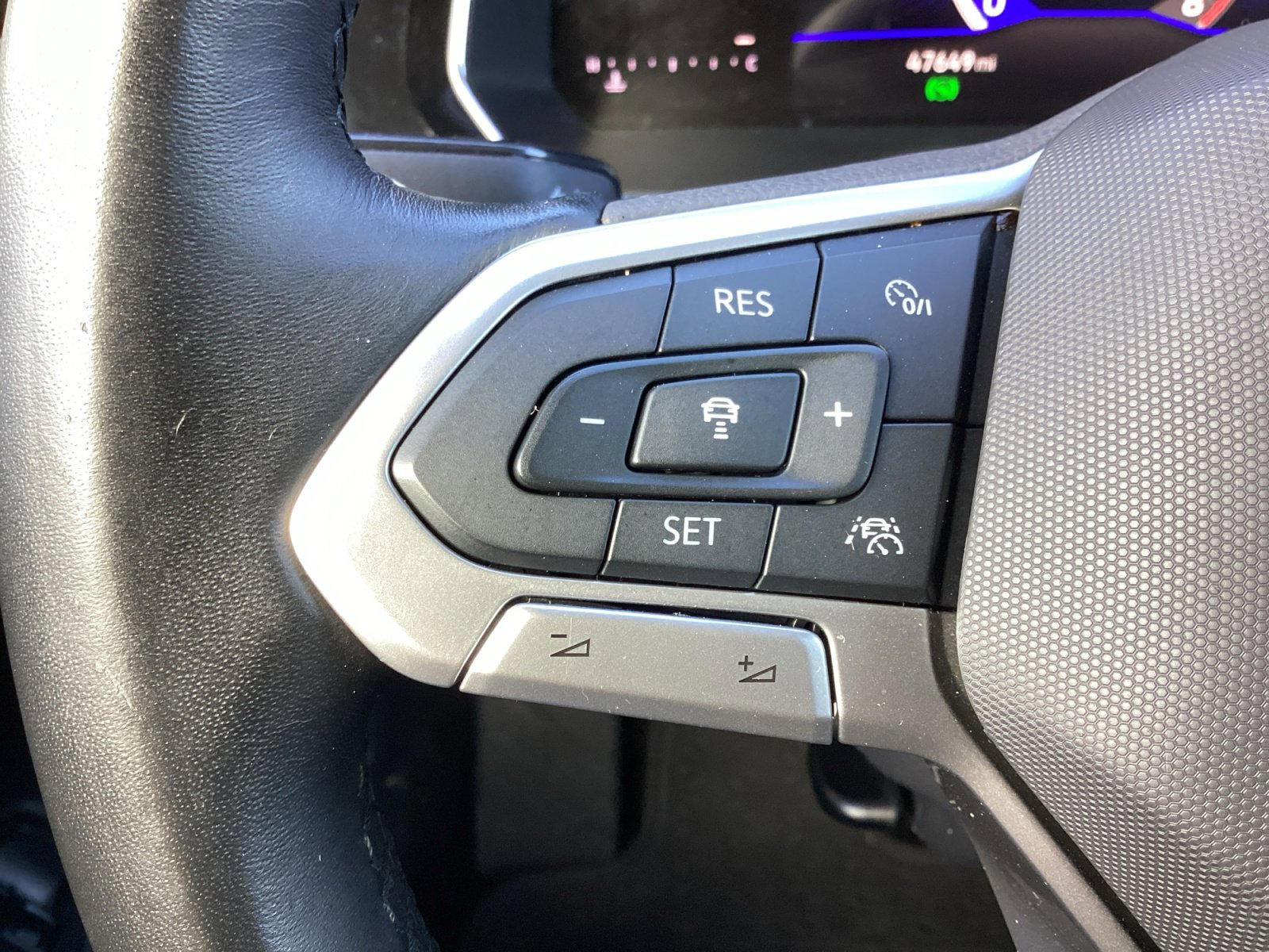 Used 2024 Volkswagen Jetta S image 6