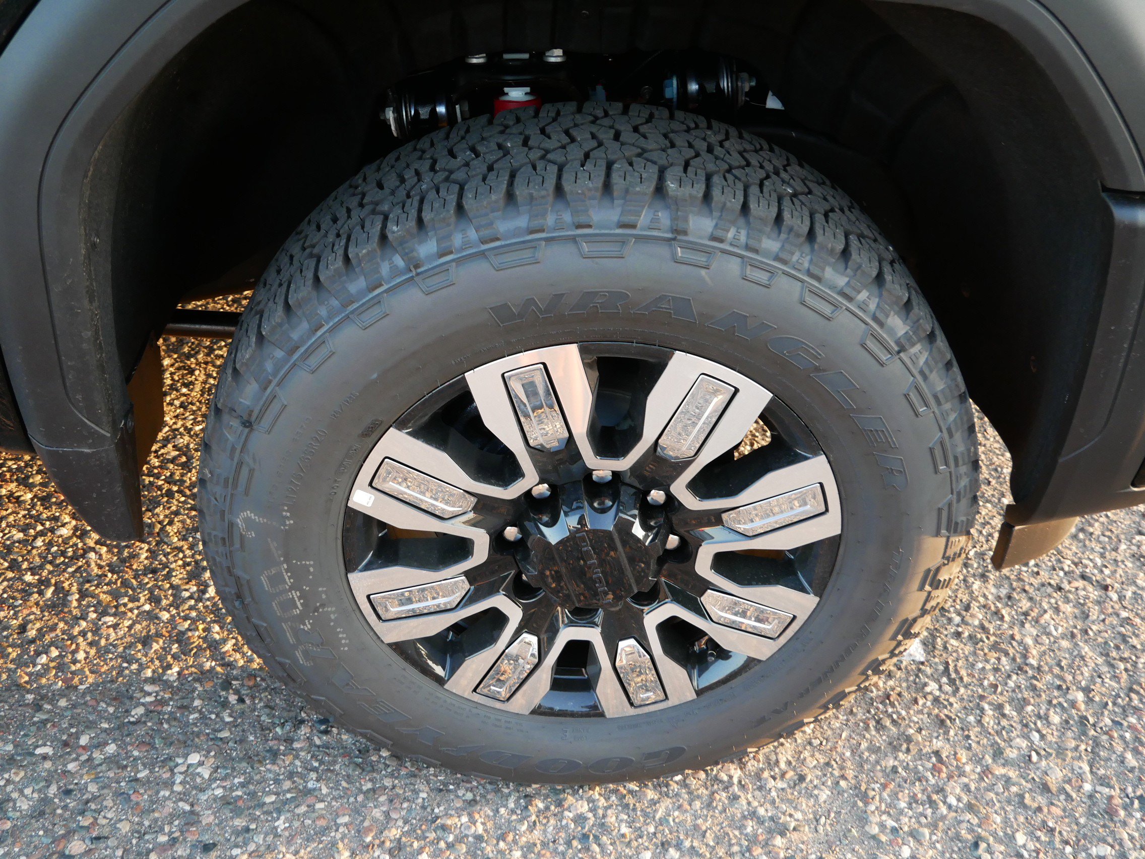 New 2026 GMC Sierra 3500 Denali w/ Denali Reserve Package image 3