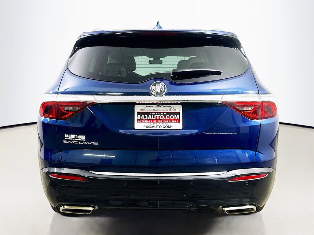 Used 2023 Buick Enclave Essence image 6