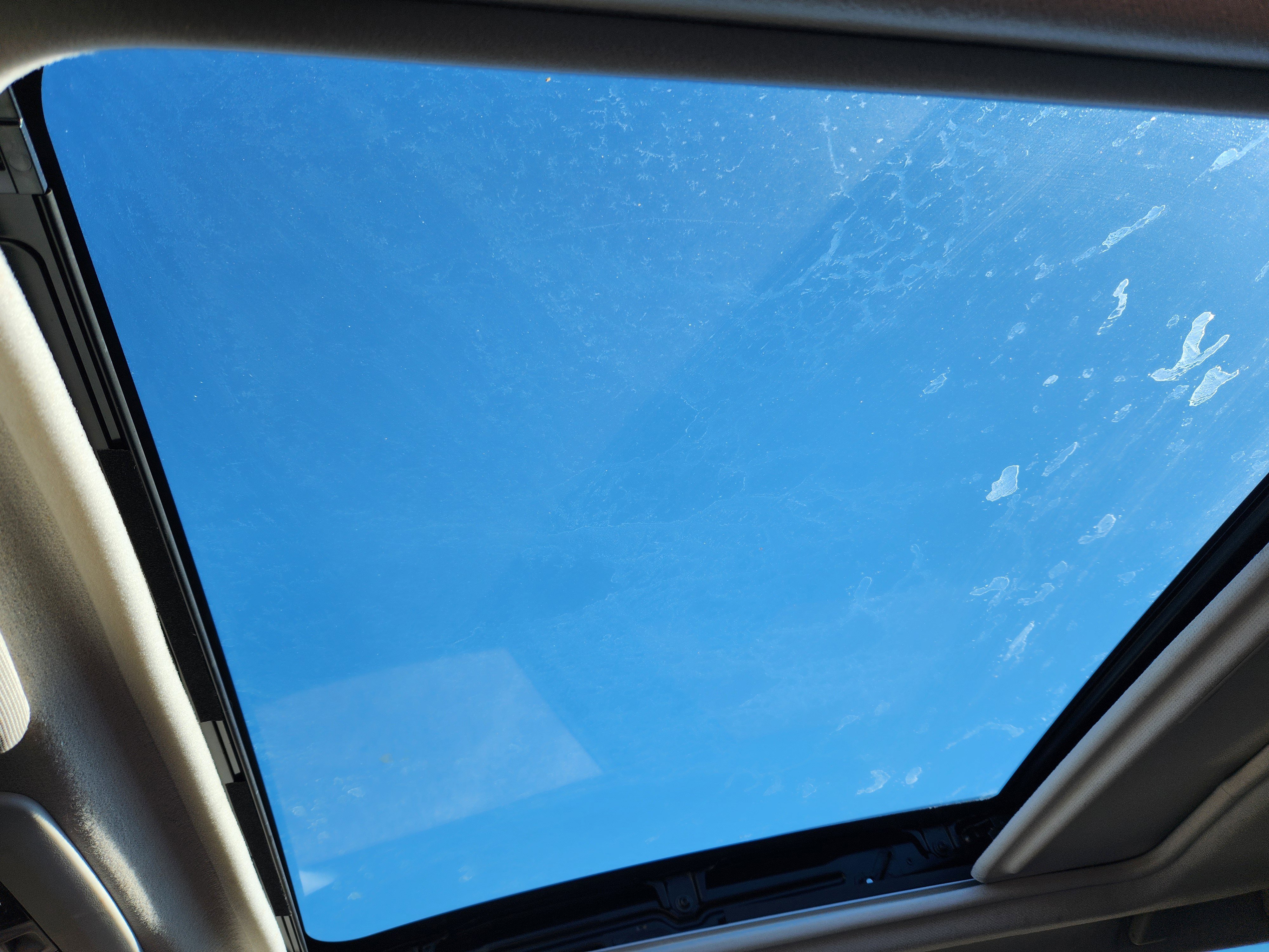 Used 2015 Subaru Forester 2.5i Premium w/ All-Weather Package image 18