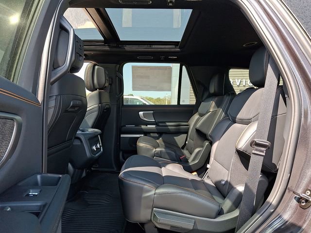 New 2026 Ford Expedition Tremor image 5
