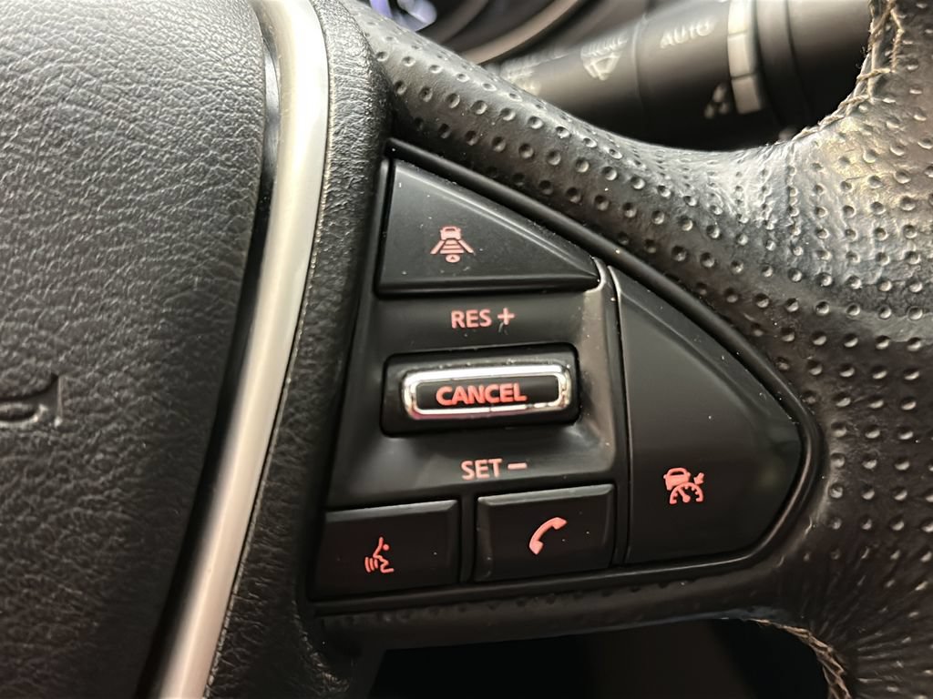 Used 2016 Nissan Maxima Platinum FWD image 28