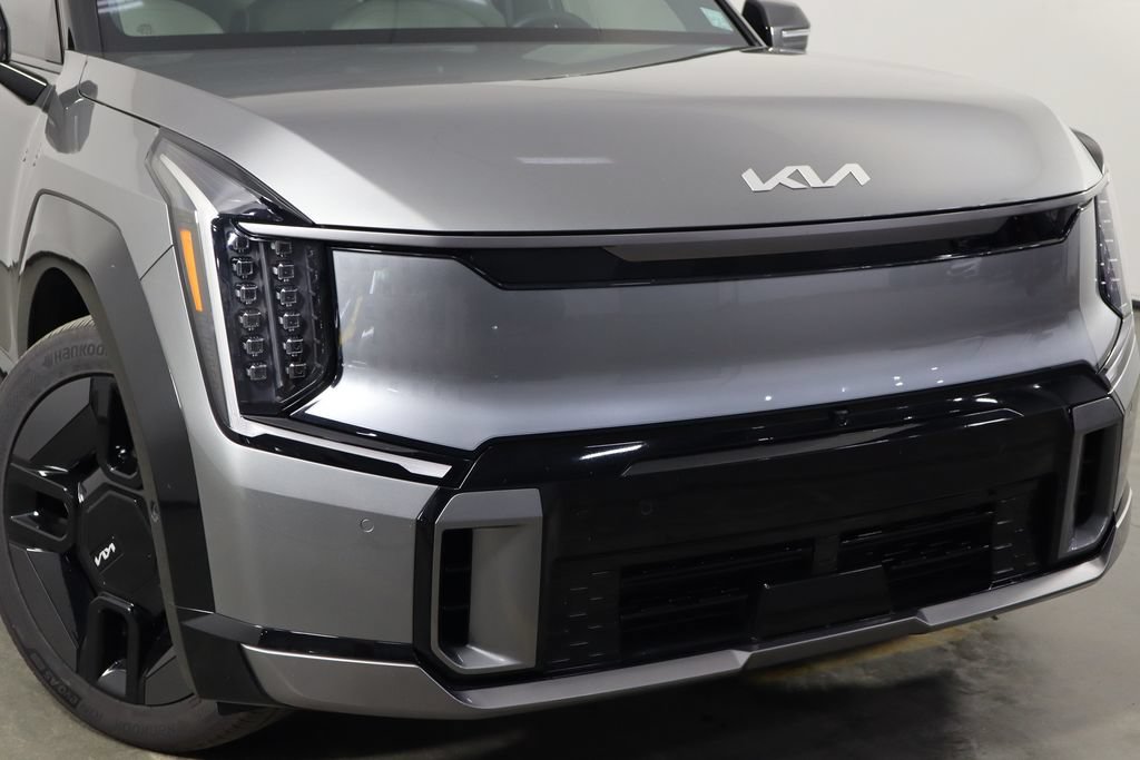 Used 2024 Kia EV9 GT-Line AWD/4WD image 54