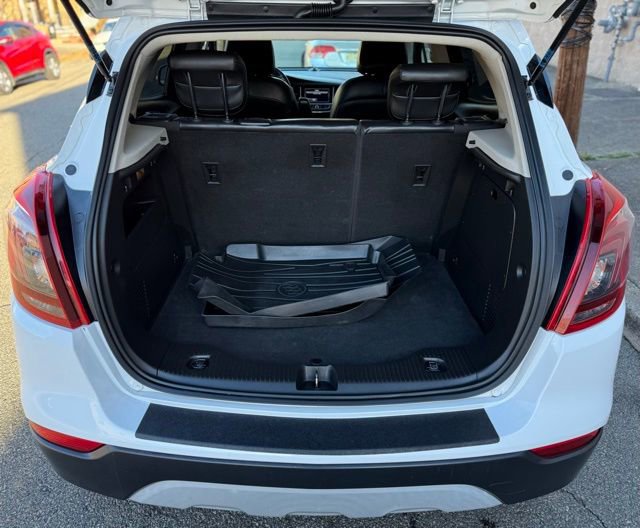 Used 2018 Buick Encore Essence w/ Experience Buick Package image 14