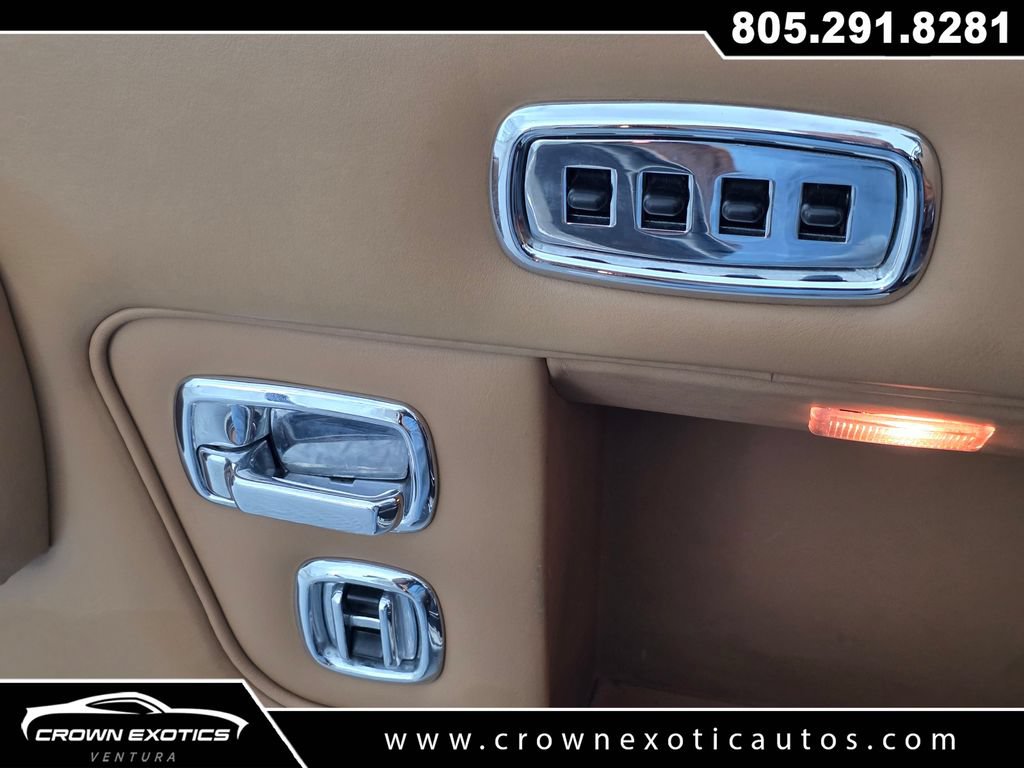 Used 1988 Rolls-Royce Corniche II RWD image 31