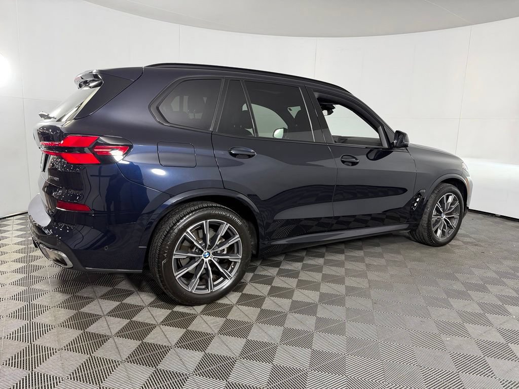 Used 2026 BMW X5 xDrive40i AWD/4WD image 7