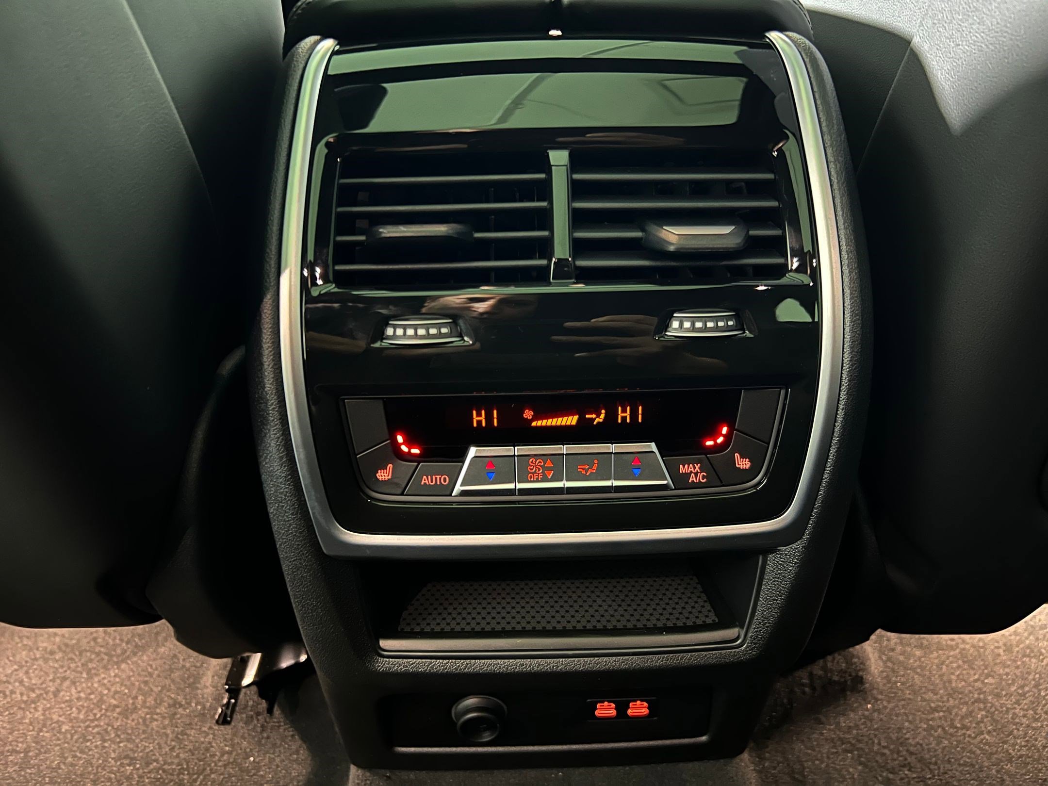 New 2026 BMW X5 M Competition image 33