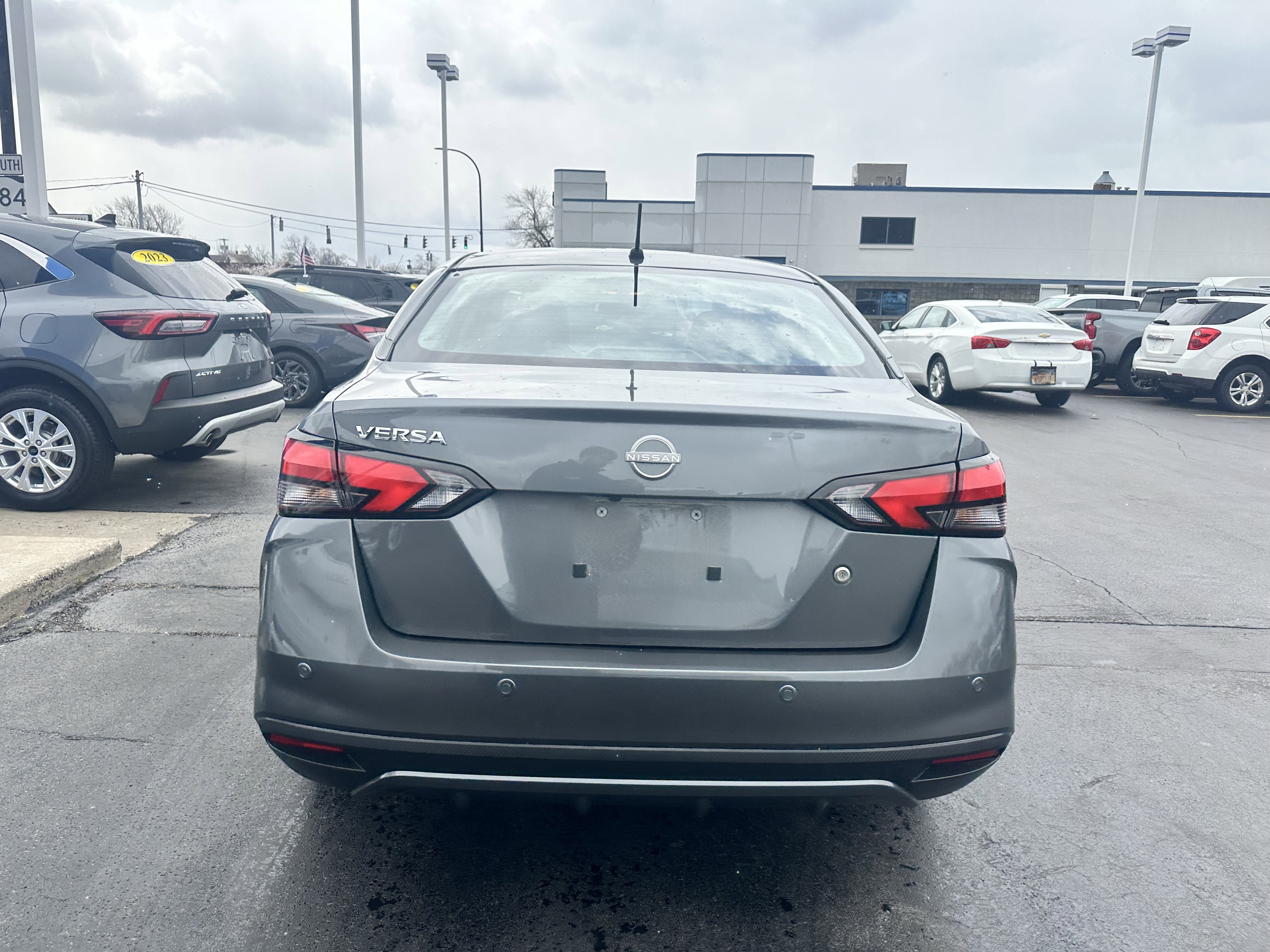 Used 2024 Nissan Versa S w/ S Plus Package FWD image 7