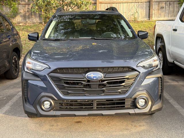 Used 2023 Subaru Outback Onyx Edition AWD/4WD image 2