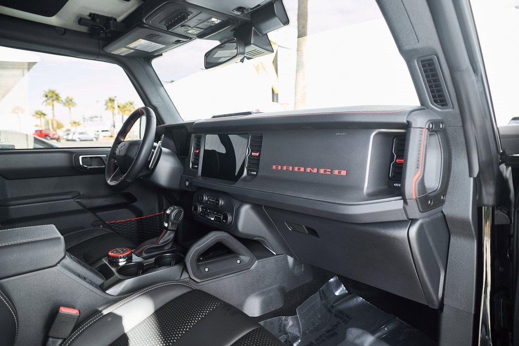 Used 2025 Ford Bronco Raptor image 25