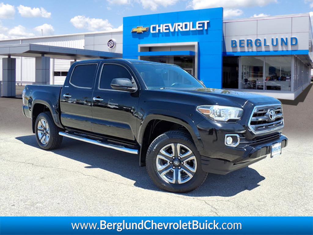 Used 2016 Toyota Tacoma Limited w/ Towing Package image 1