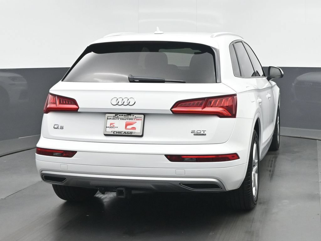 Used 2018 Audi Q5 2.0T Premium w/ Convenience Package AWD/4WD image 4
