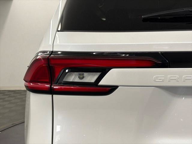Certified 2026 Toyota Grand Highlander FWD image 13