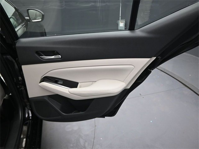 Used 2025 Nissan Altima 2.5 SL image 27