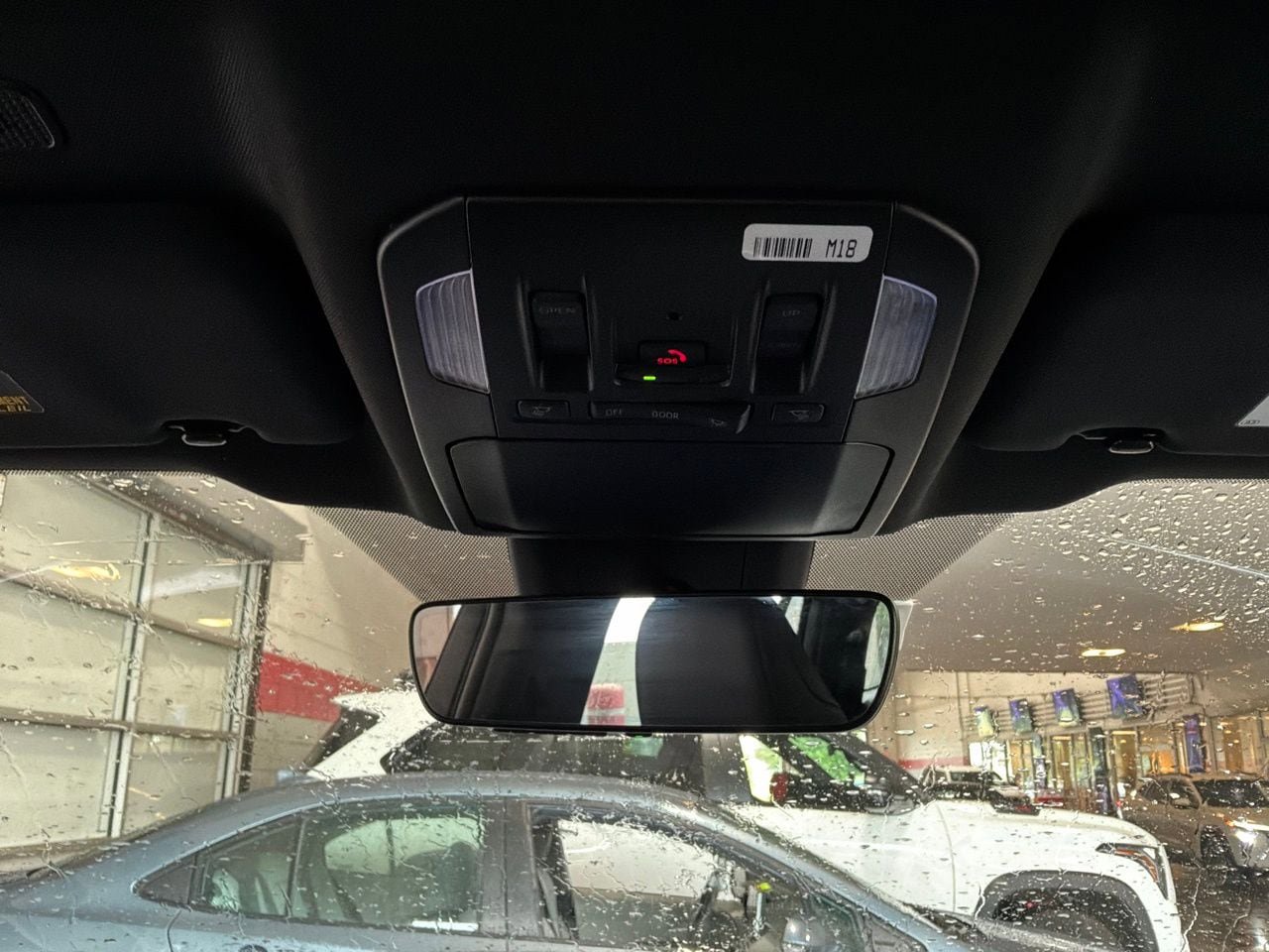 Used 2025 Toyota Highlander XSE AWD/4WD image 17