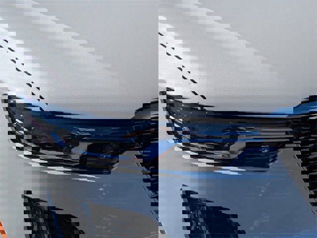 New 2025 Cadillac XT6 Luxury image 9