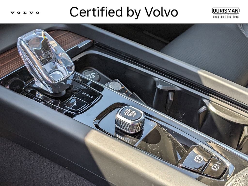 Certified 2023 Volvo XC60 B5 Ultimate w/ Climate Package AWD/4WD image 19